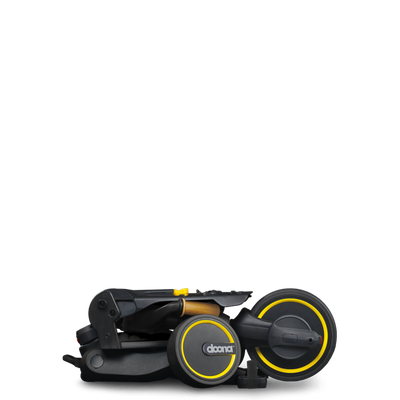Doona™ Liki Trike S5 in Nitro Black folded