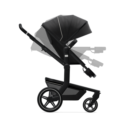 Joolz Day+ Complete Stroller in Brilliant Black side view