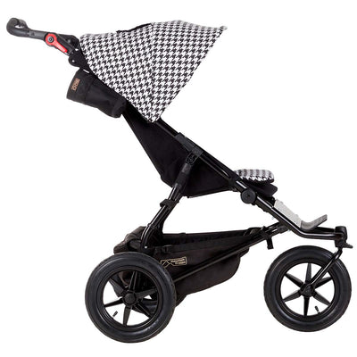 Mountain Buggy Urban Jungle Luxury Collection Stroller in Pepita side view