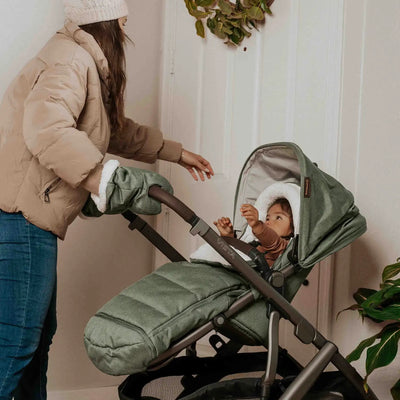 UPPAbaby CozyGanoosh ® on stroller