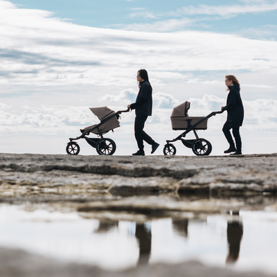 Thule Urban Glide 3 All Terrain Stroller in Tinted Taupe