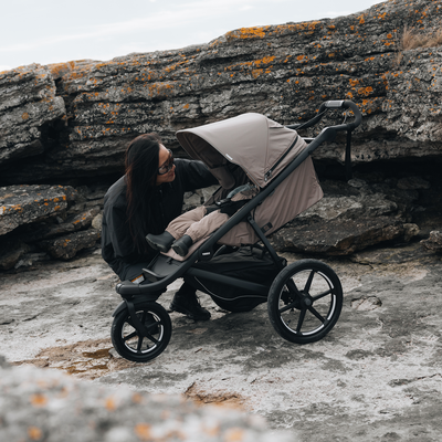 Thule Urban Glide 3 All Terrain Stroller in Tinted Taupe