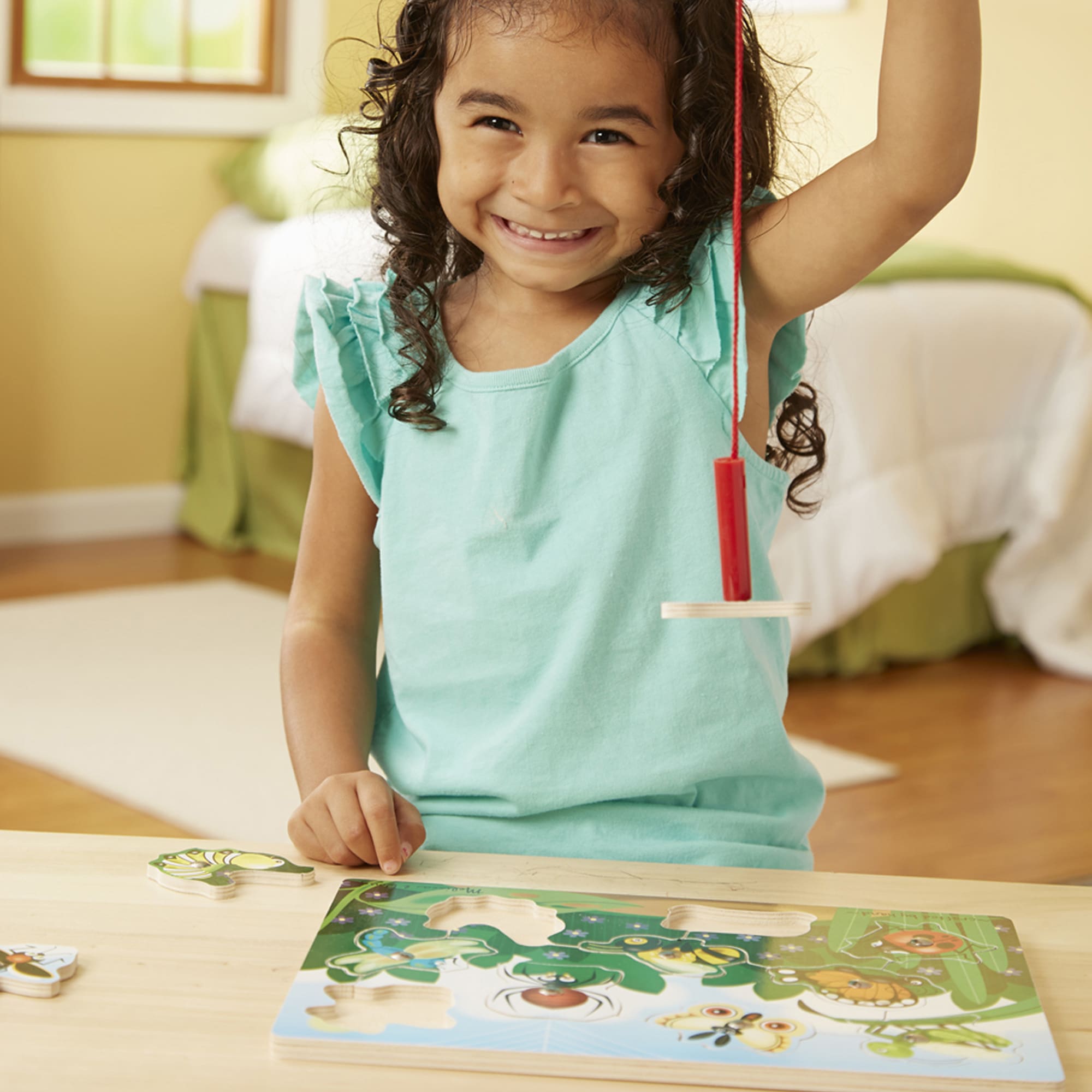 Melissa & Doug Bug-Catching Magnetic Puzzle Game