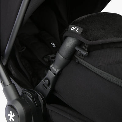 DFY. R1 Footmuff