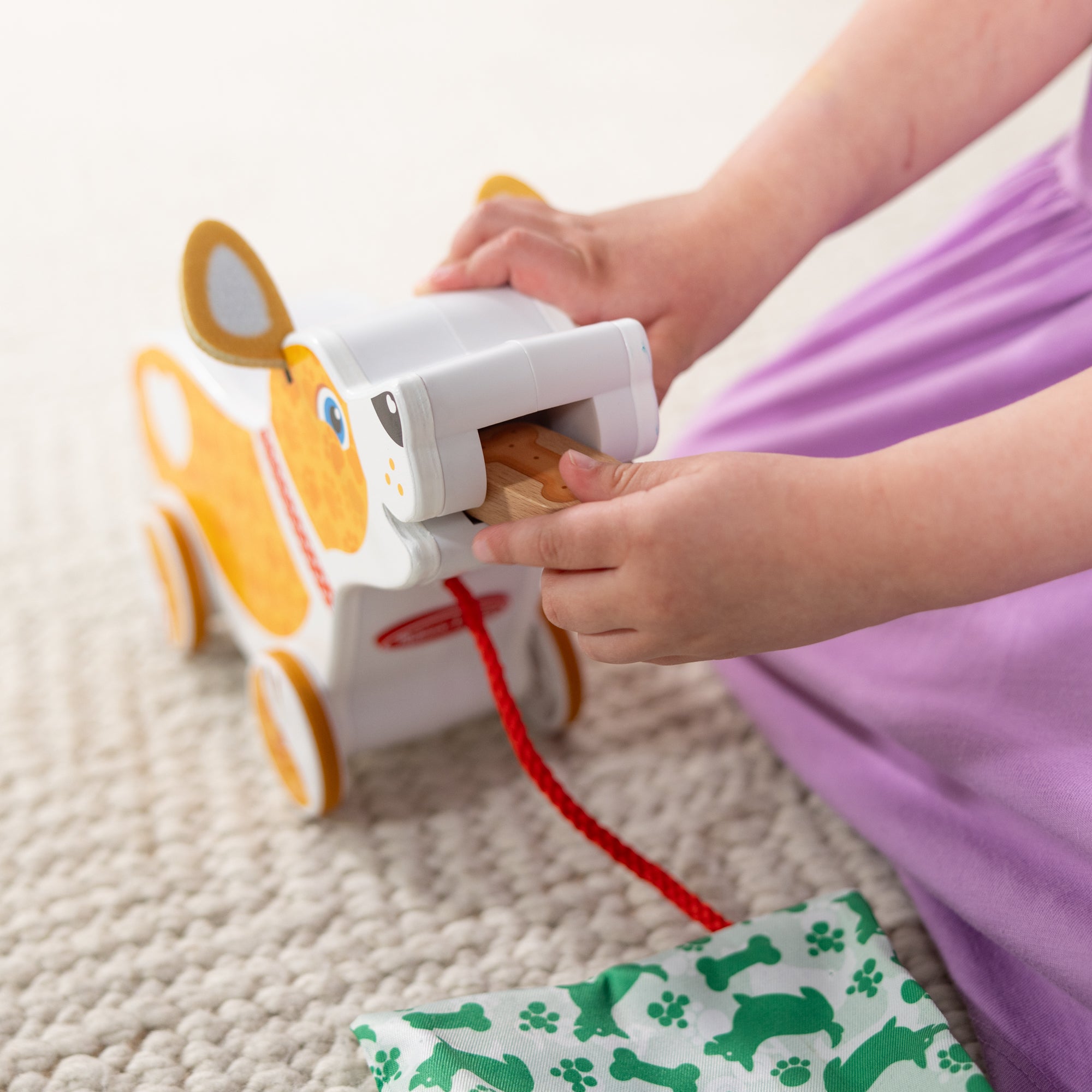 Melissa & Doug Feed, Walk, and Poo Pup