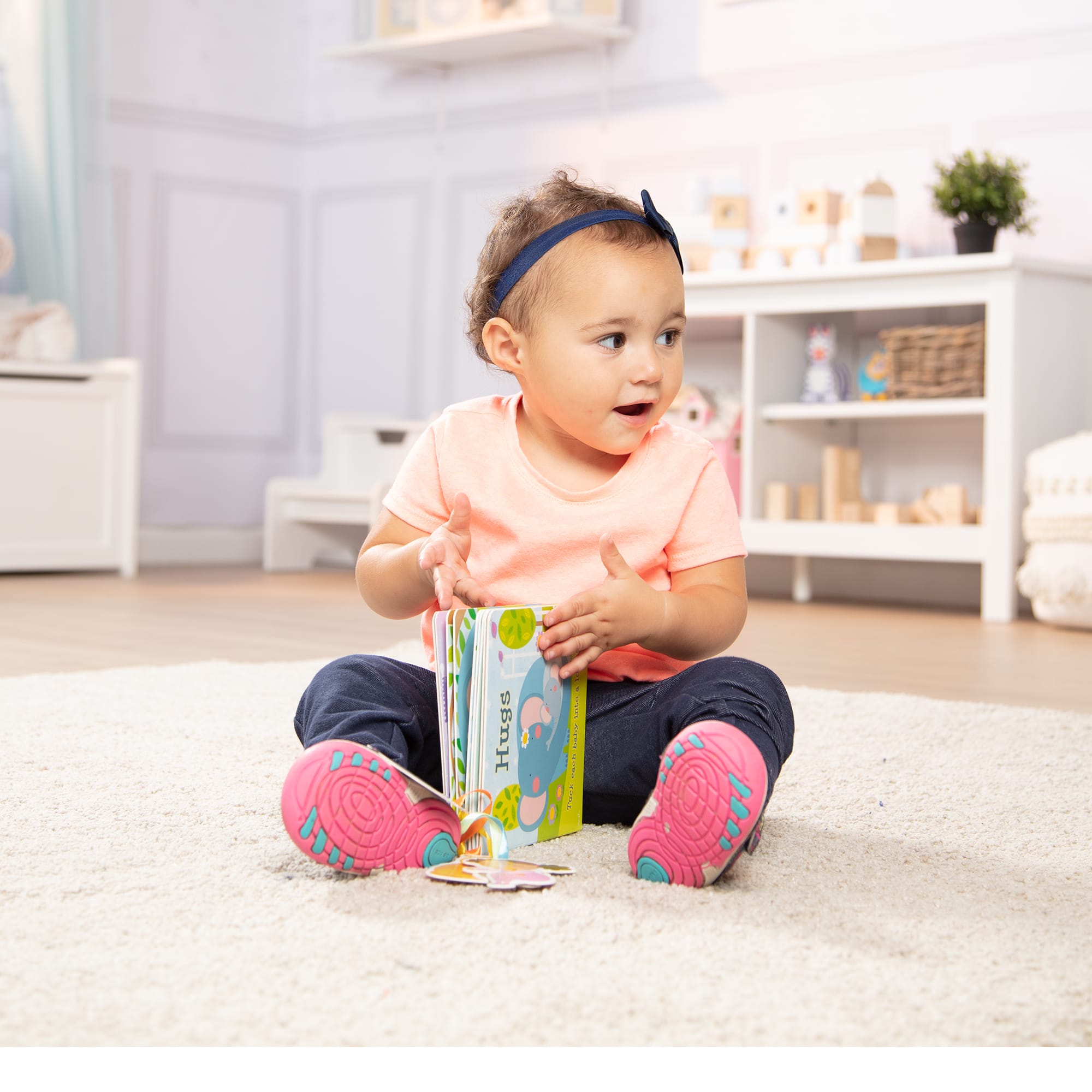 Melissa & Doug Hugs Board Book