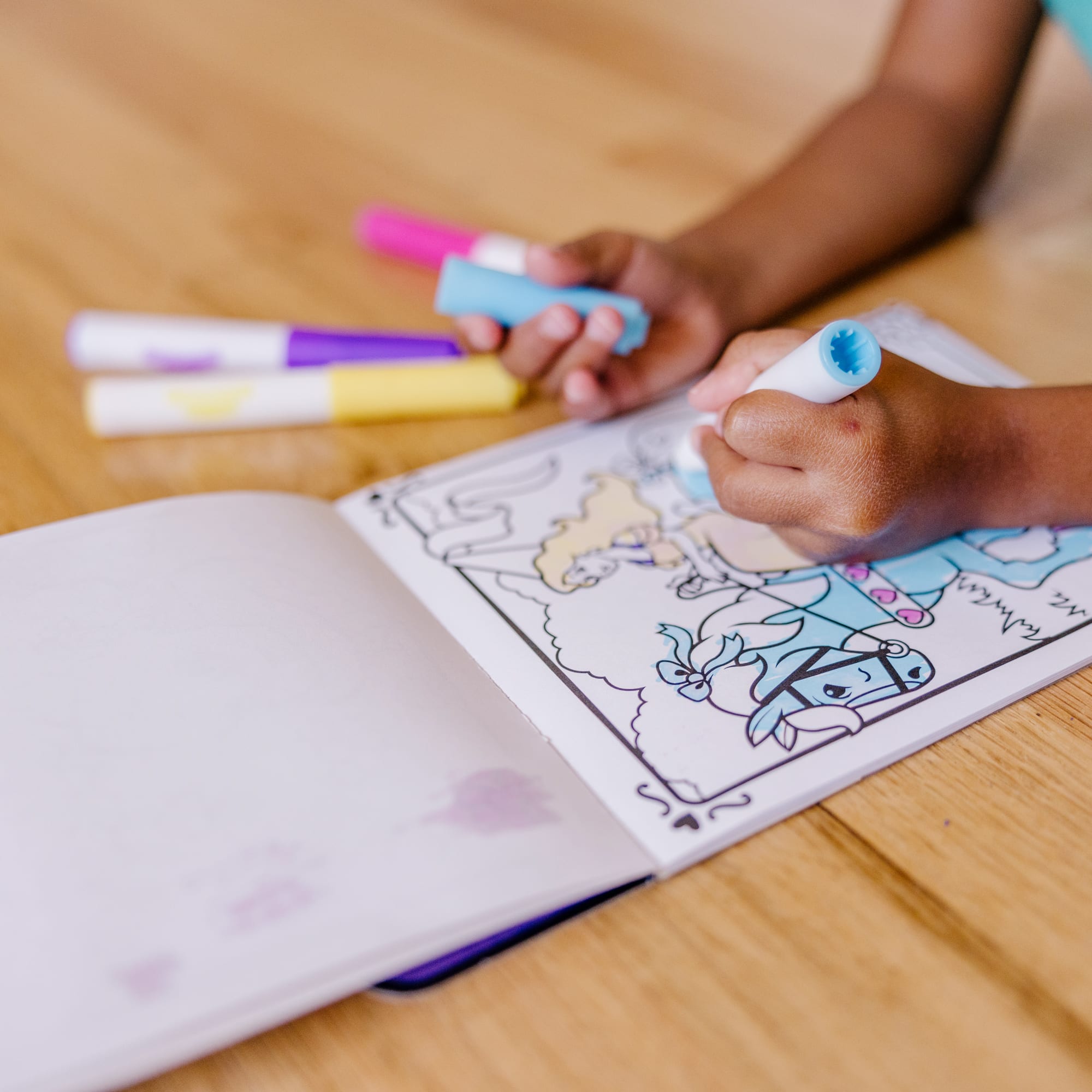 Melissa & Doug Magicolor - On the Go - Princess Coloring Pad