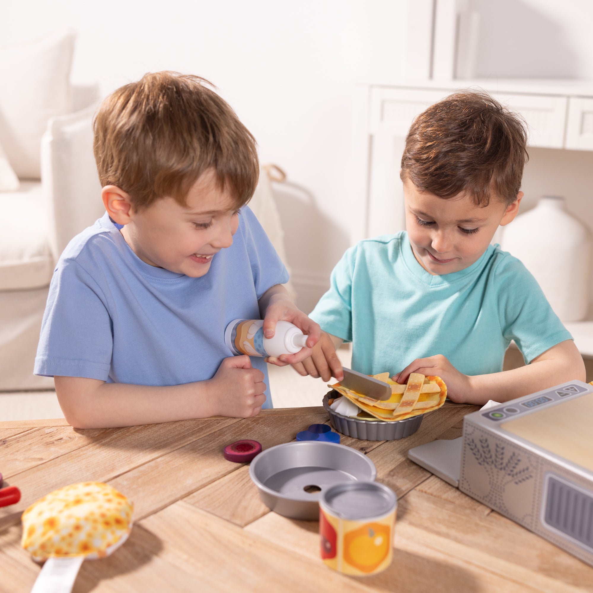 Melissa & Doug Make & Bake Pies Play Set