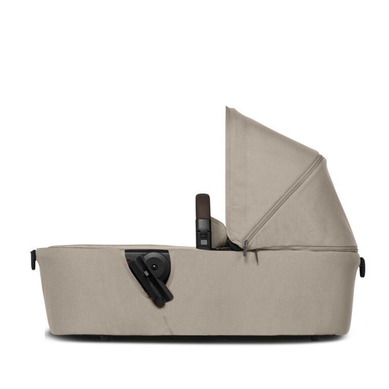 Joolz Aer+ Bassinet in Sandy Taupe