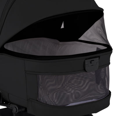 Silver Cross Nia Compact Bassinet in Onyx