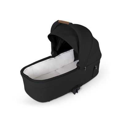 Silver Cross Nia Compact Bassinet in Onyx