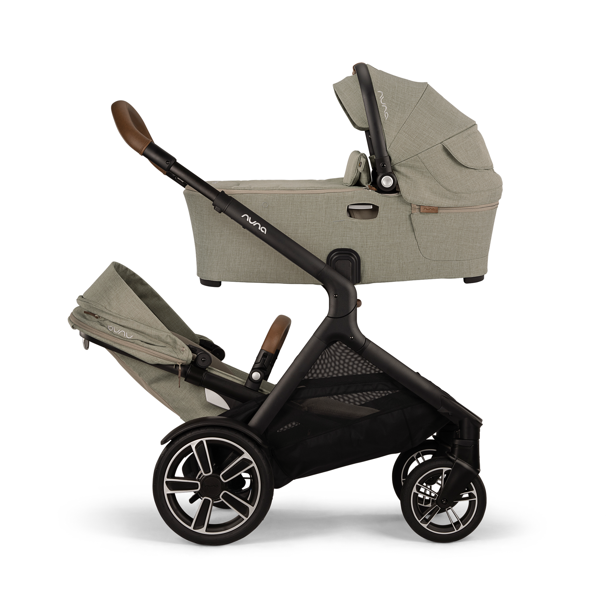 Nuna DEMI™ Next Bassinet + Stand