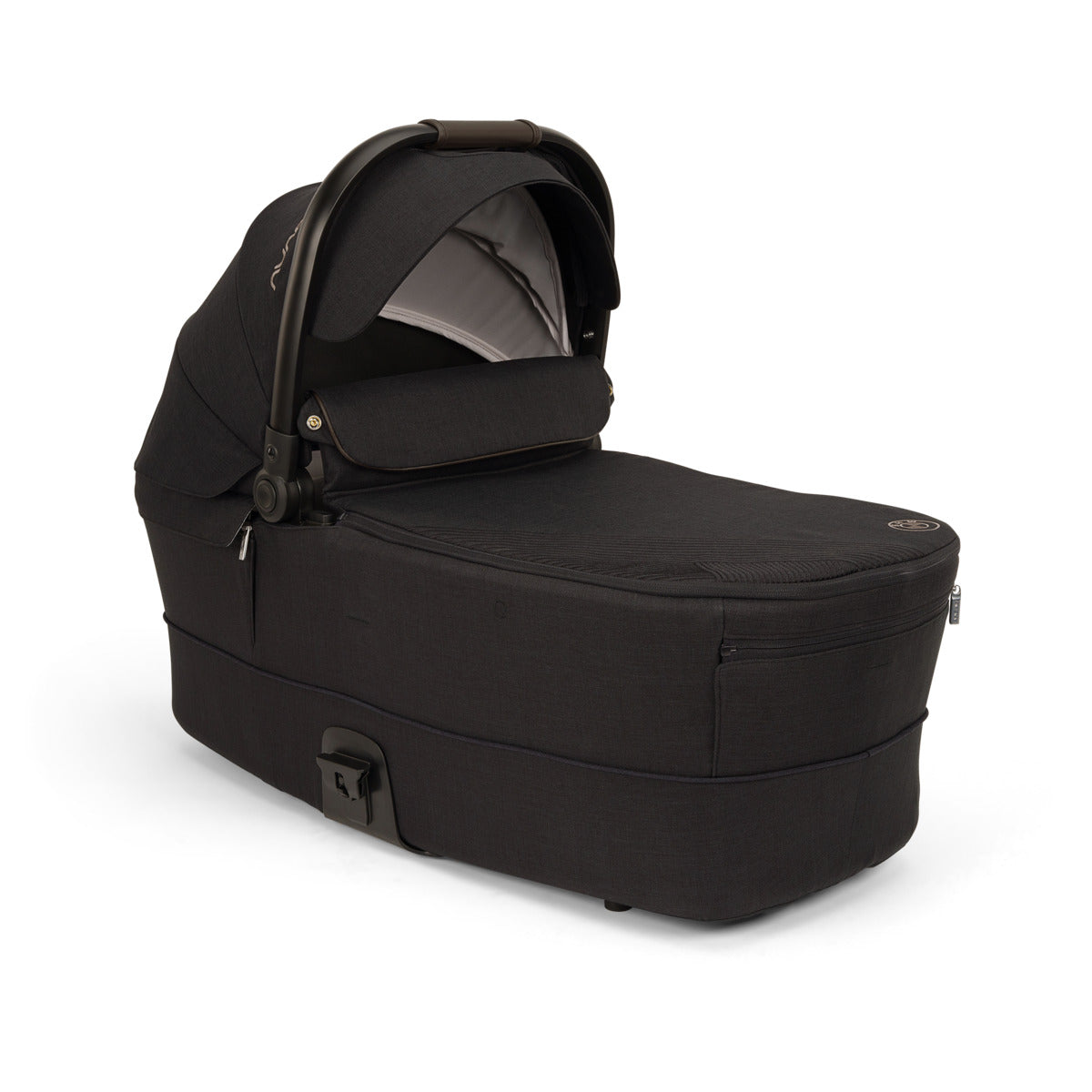 Nuna MIXX™ Series Bassinet + Stand BMW Collection in Element