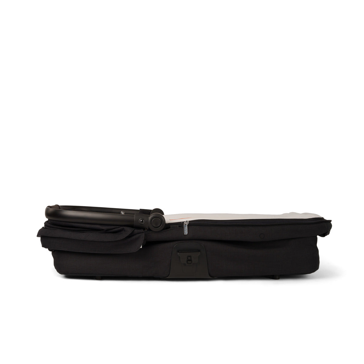 Nuna MIXX™ Series Bassinet + Stand BMW Collection in Element