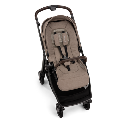 Nuna SWIV™ Stroller in Cedar