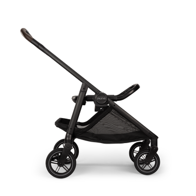 Nuna SWIV™ Stroller