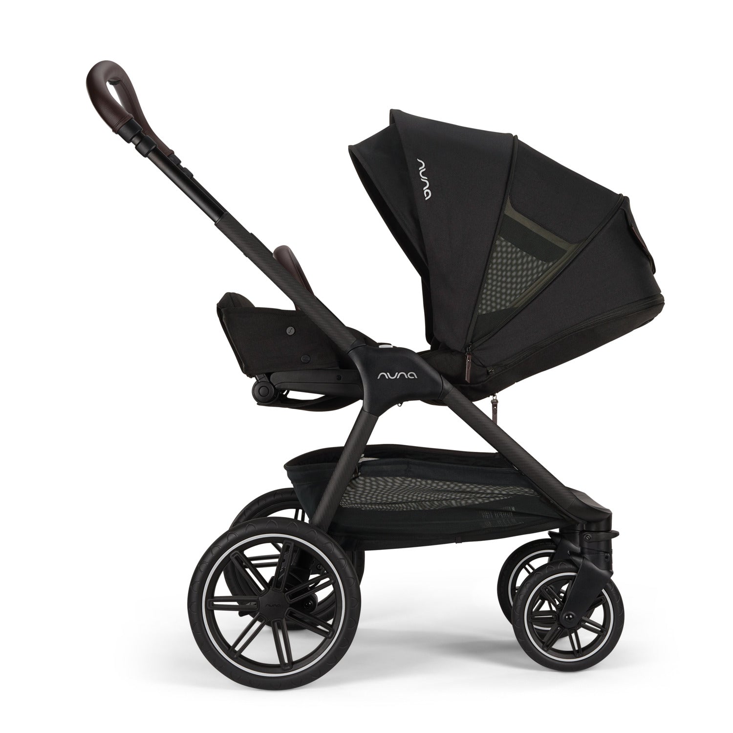 Nuna TRIV™ LX + PIPA™ Urbn Travel System in Caviar
