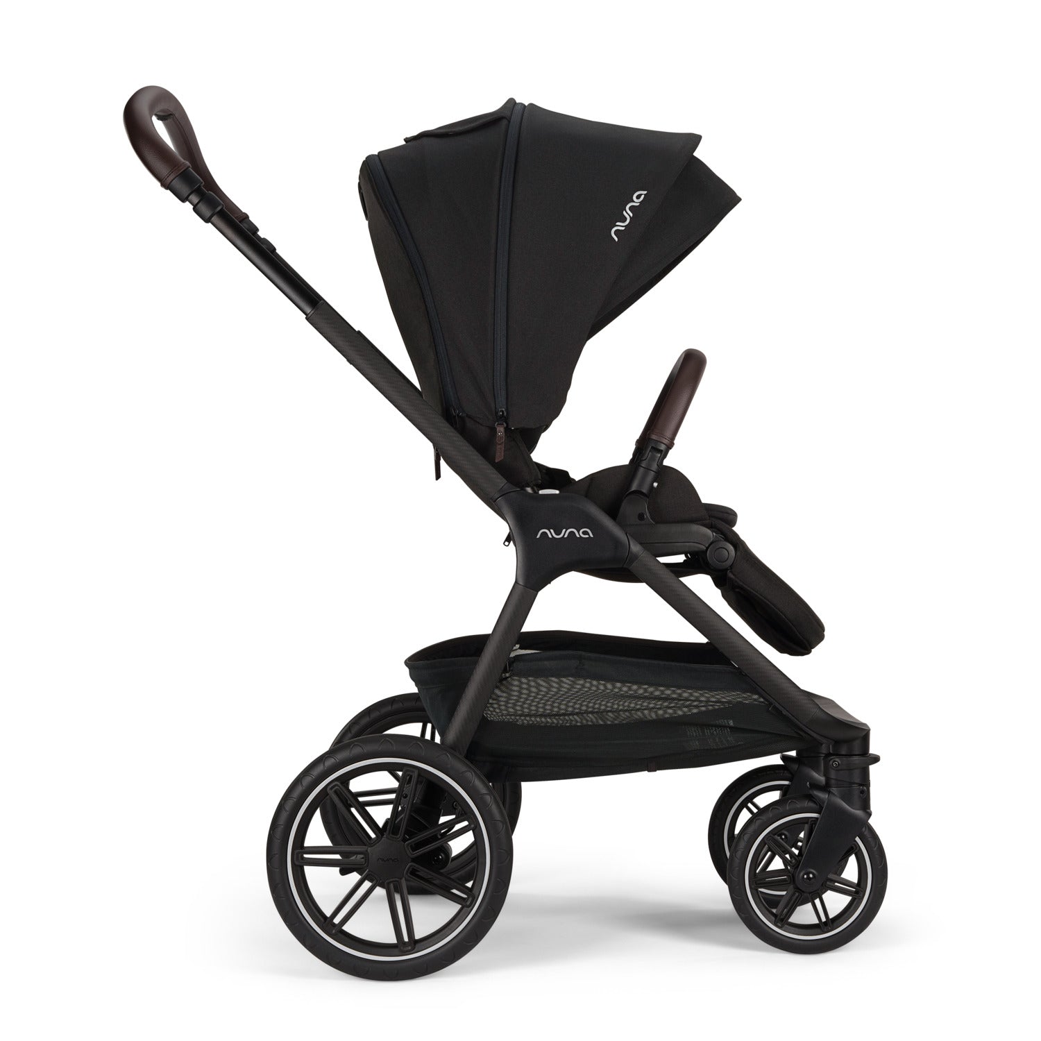 Nuna TRIV™ LX Stroller in Caviar