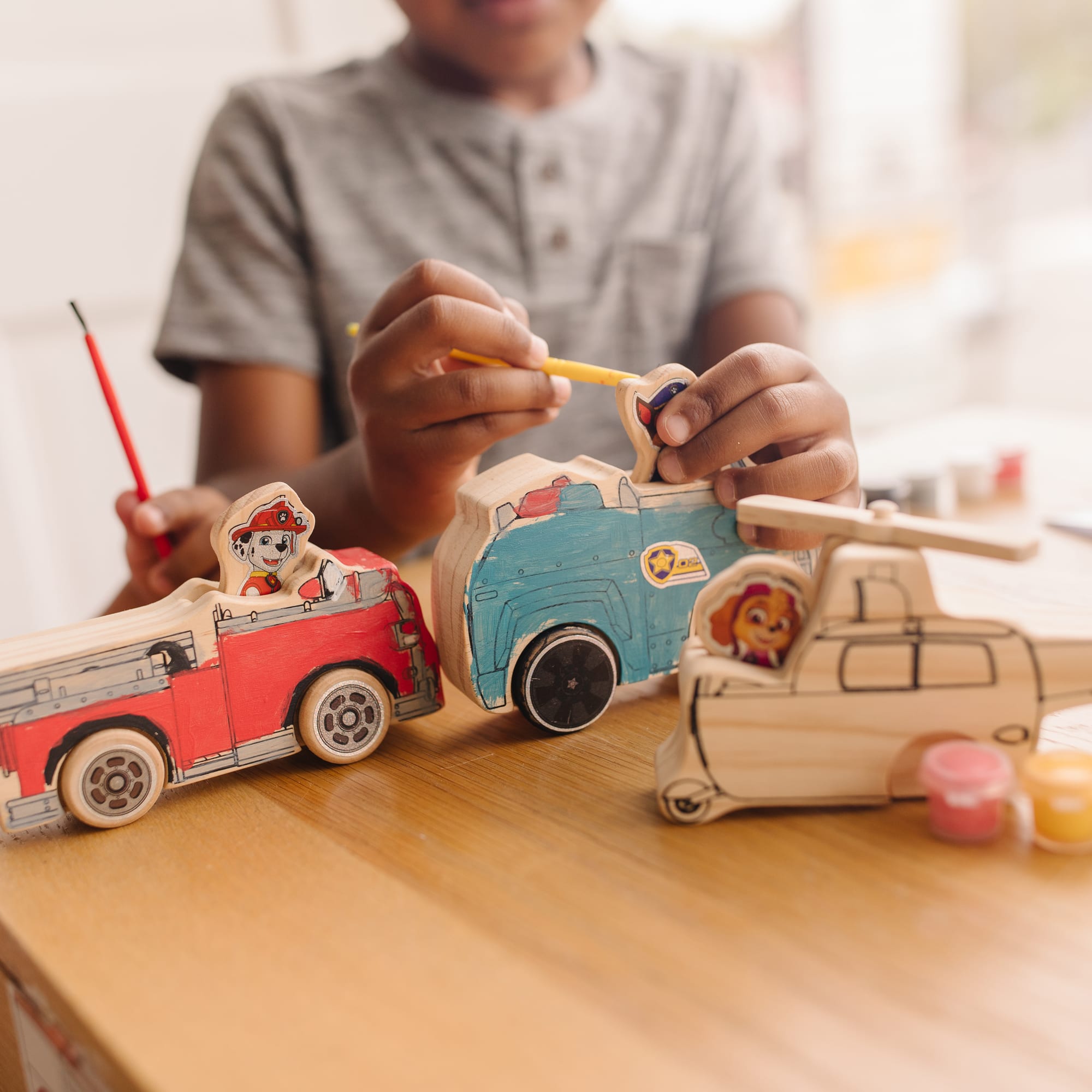 Melissa & Doug PAW Patrol Wooden Craft Kit - Vehicles