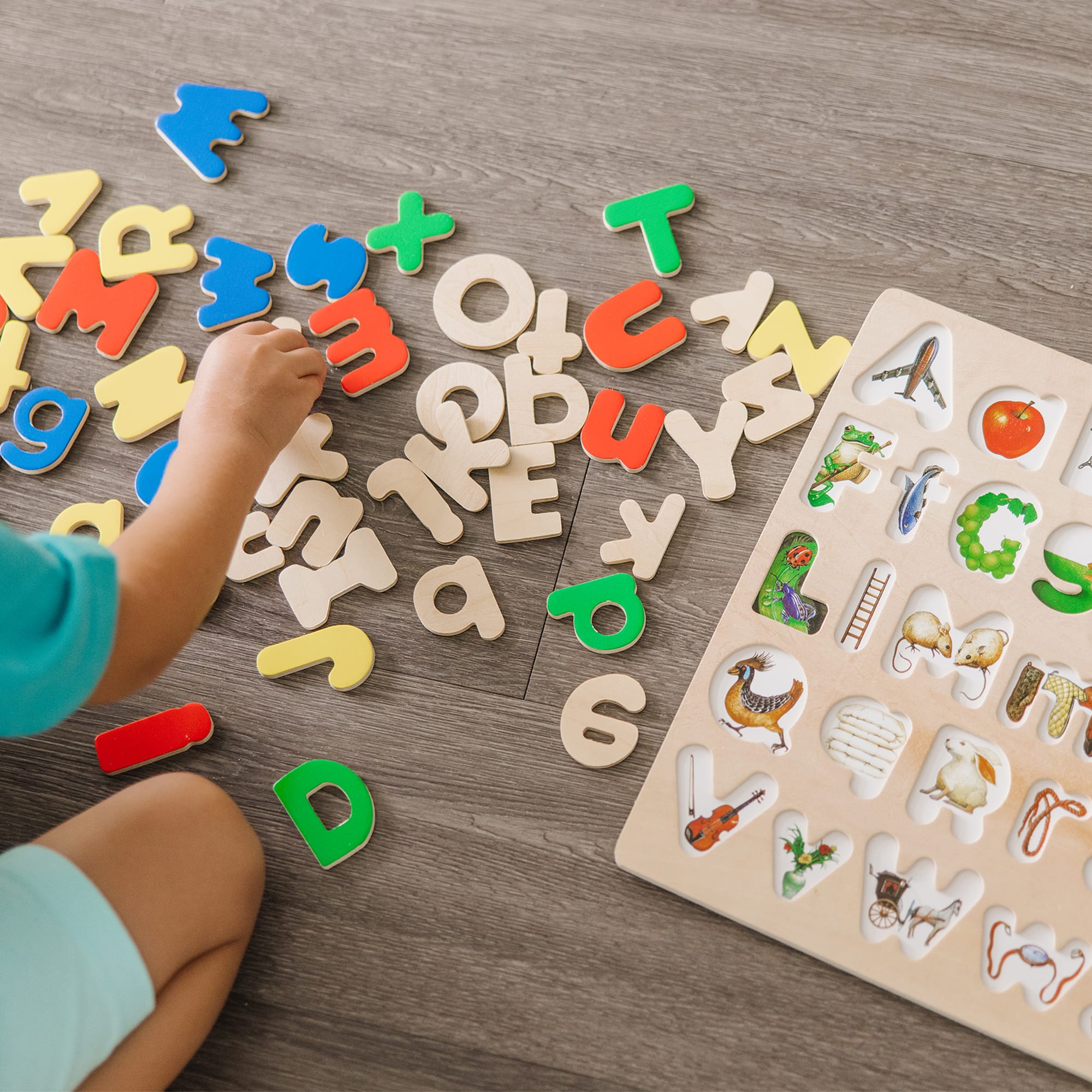 Melissa & Doug Upper & Lower Case Alphabet Puzzle