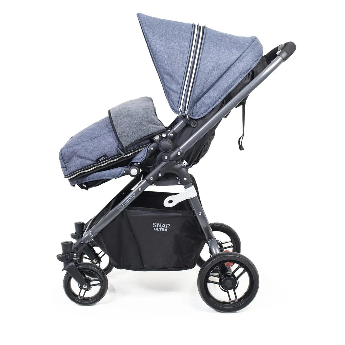 Valco Baby Universal 'Snug' Footmuff in Denim
