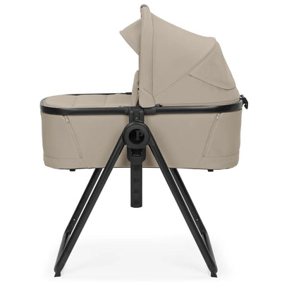 Peg Perego YPSI Bassinet with Stand By Me 2025 in Vanilla Blend