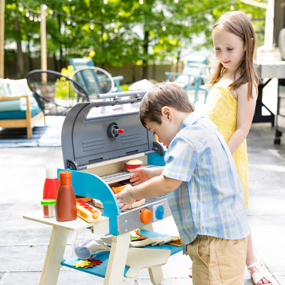 Melissa & Doug Deluxe Grill & Pizza Oven Playset