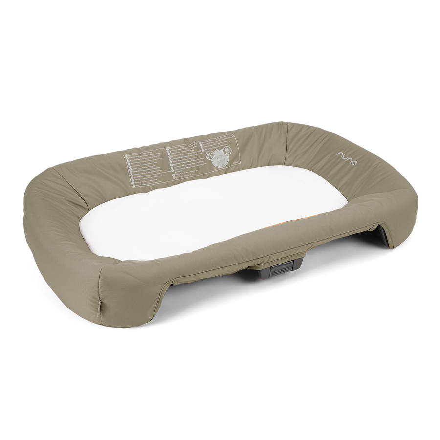 Nuna SENA™ Series Changer in Hazelwood