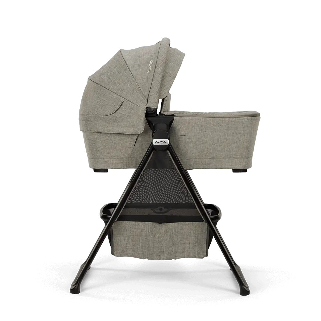 Nuna SWIV™ and TRIV™ Series Bassinet + Stand BMW Collection in Graphene