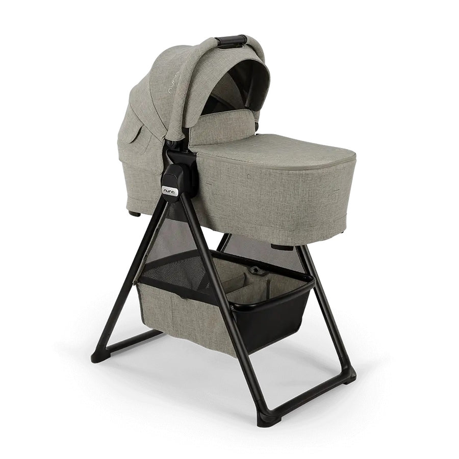 Nuna SWIV™ and TRIV™ Series Bassinet + Stand BMW Collection in Graphene