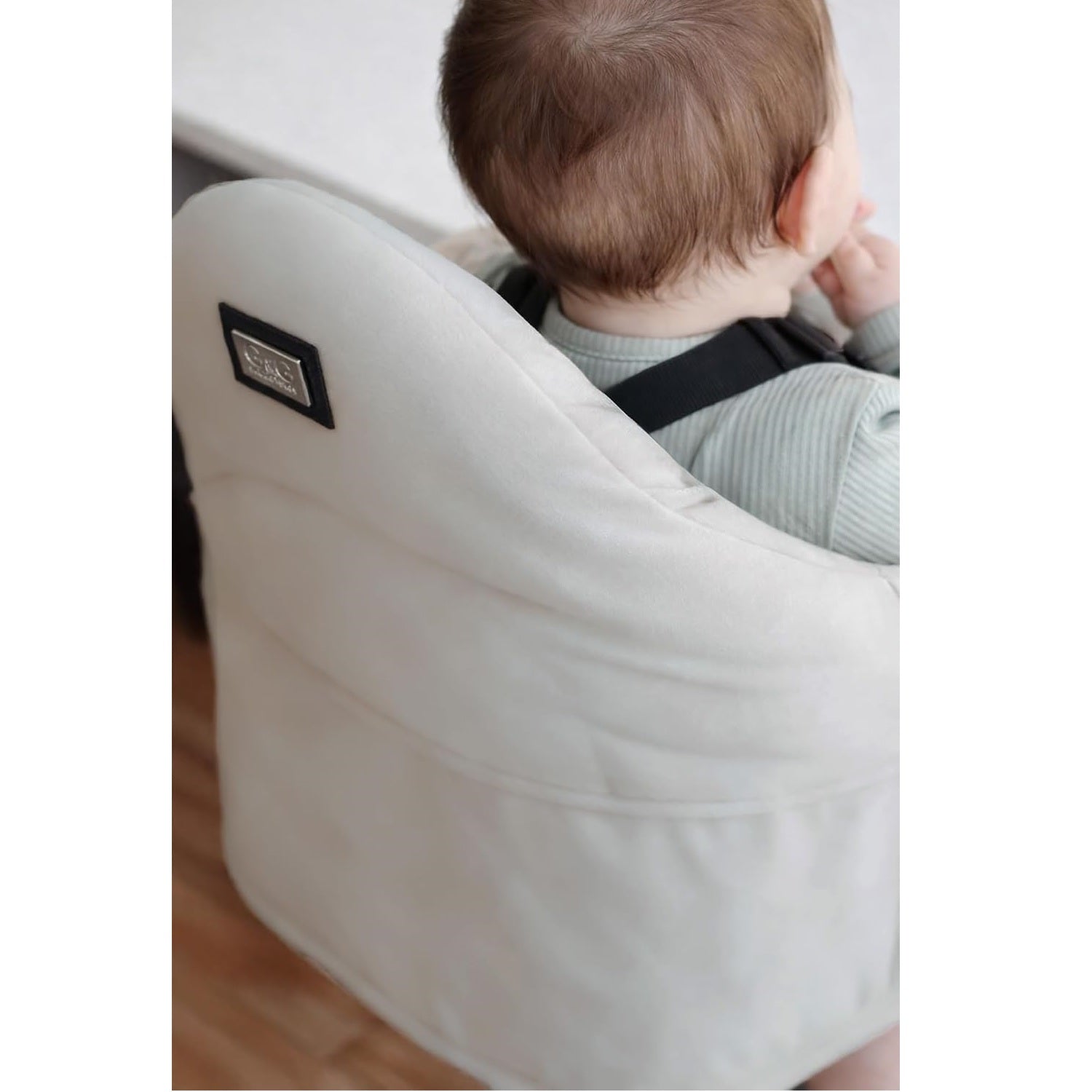 guzzie+Guss Perch Hook-on Chair Limited Edition