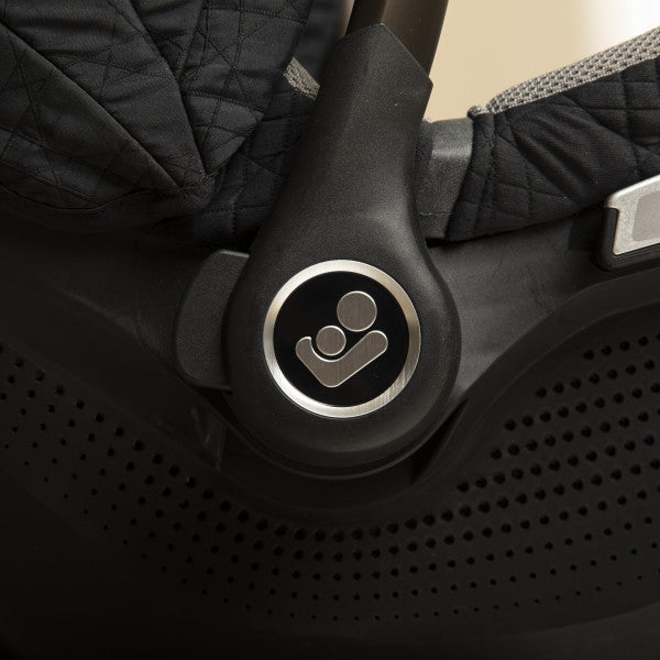 Maxi-Cosi Kindred Collection Peri™ 180° Rotating Infant Car Seat in onyx heritage