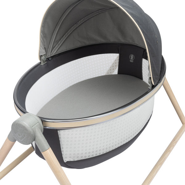 Maxi-Cosi Kindred Collection Sibia Bassinet in onyx