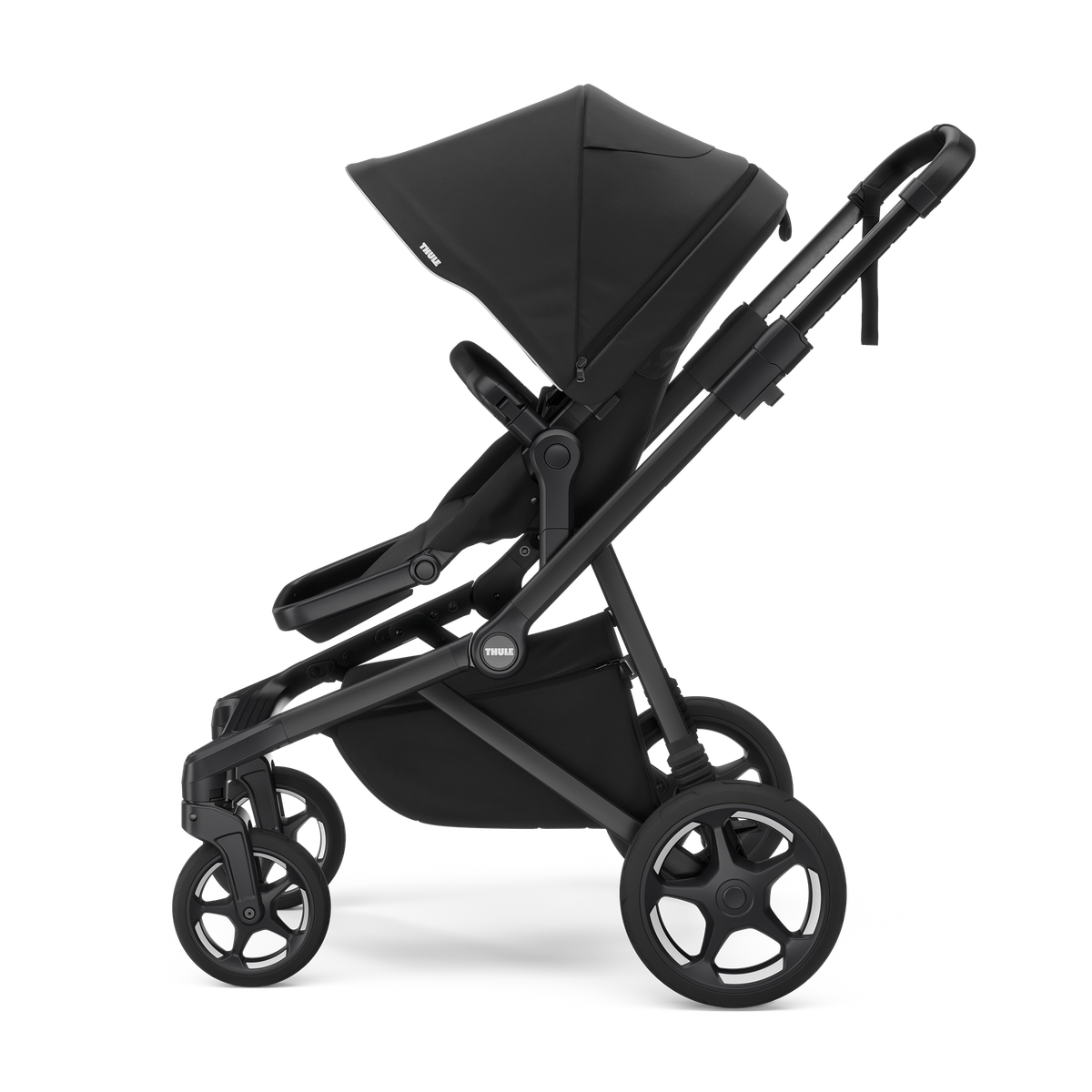 Thule Sleek 2 Convertible Stroller in Black