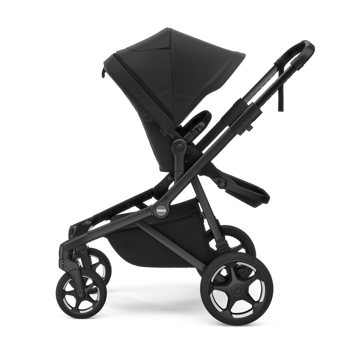 Thule Sleek 2 Convertible Stroller in Black