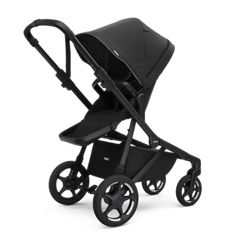 Thule Sleek 2 Convertible Stroller in Black