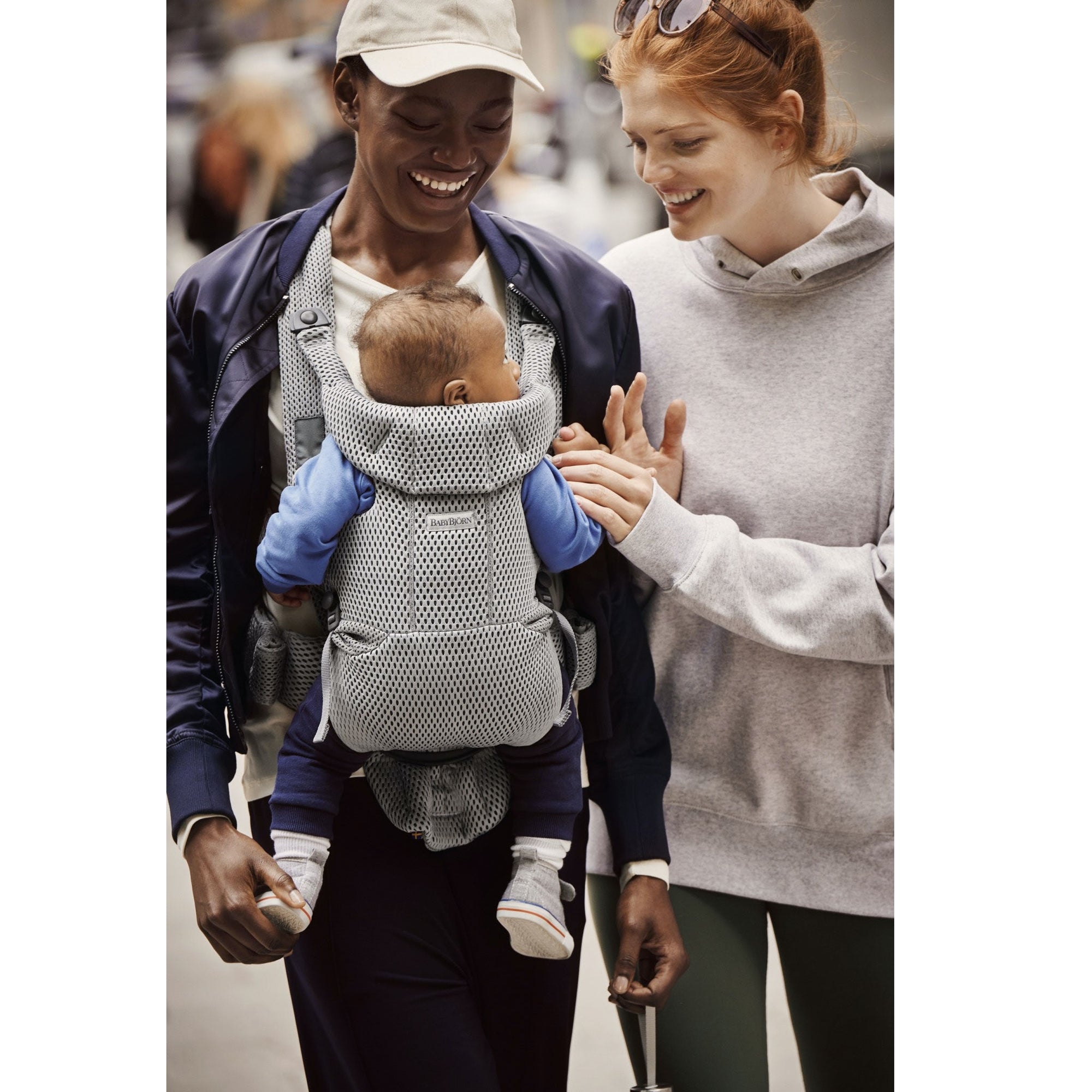 Baby Carrier One Air in flexible, airy mesh