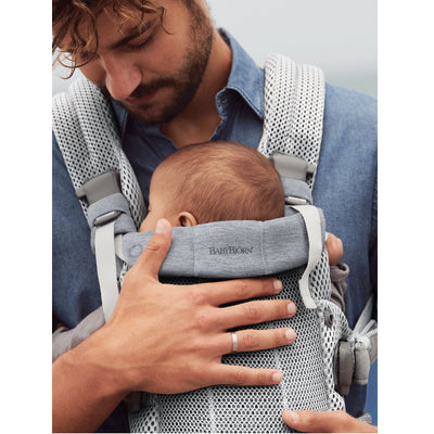 BABYBJÖRN Baby Carrier Harmony in Silver