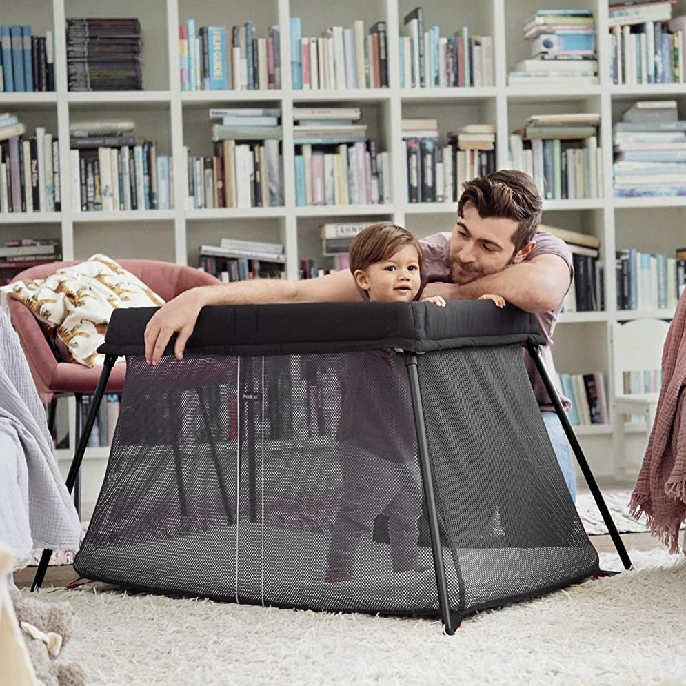 BABYBJÖRN Travel Crib Light