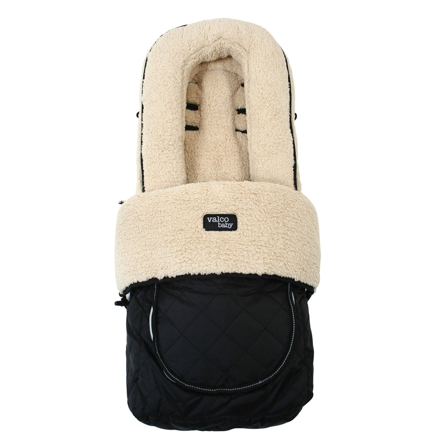 Valco Baby Universal Deluxe Footmuff in Fleece and Black